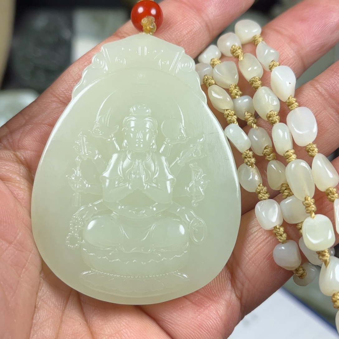 和田玉未镶嵌挂件