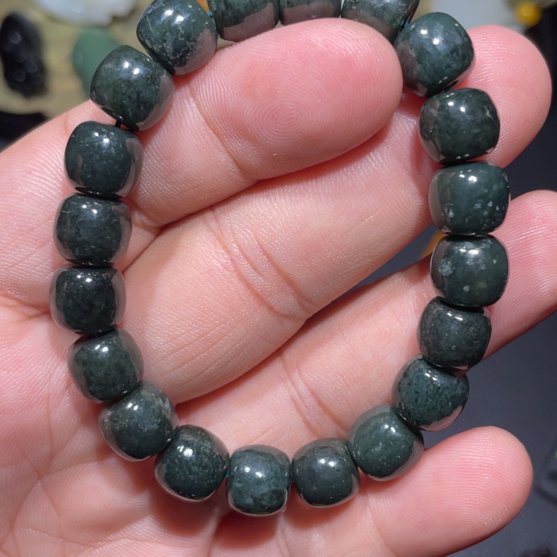 用***0和田玉未镶嵌车挂