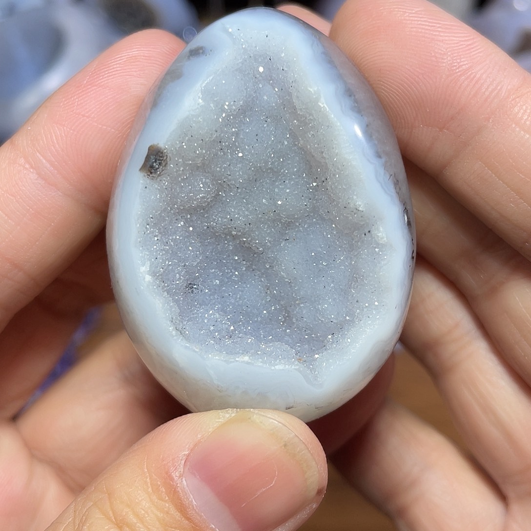 未镶嵌水晶大型摆件（非配饰）