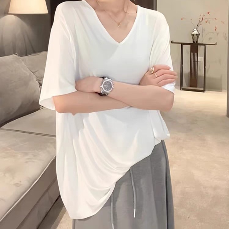 极简垂感大领口慵懒风冰爽雪花棉v领宽松T恤女2025五分袖中长上衣