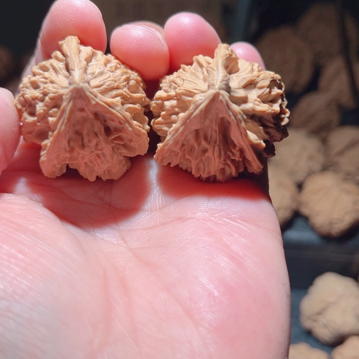 *****吊坠文玩核桃文玩