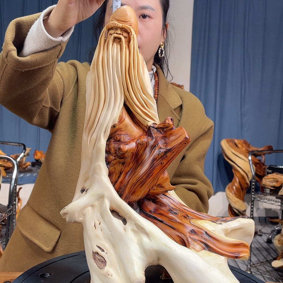 柏木（崖柏）随型艺术根雕