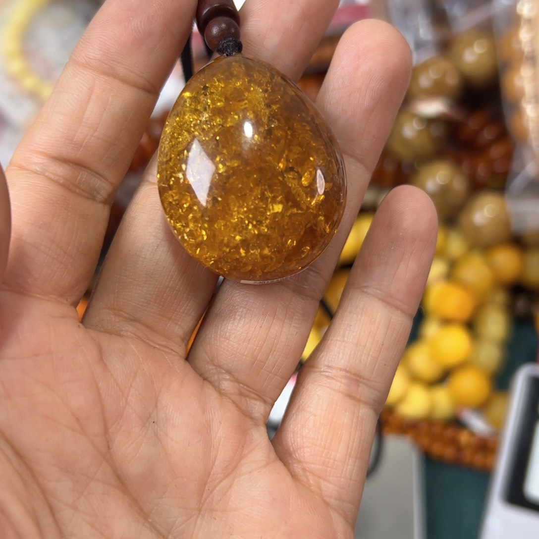 琥珀珠宝奇石未镶嵌90