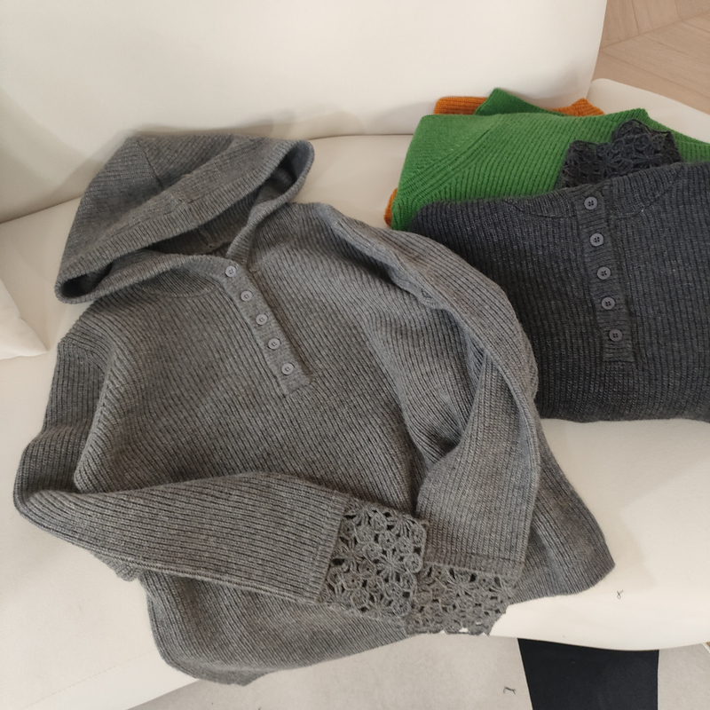 【思思精选】洋气减龄连帽纯色袖口勾花百搭时尚针织衫B198#