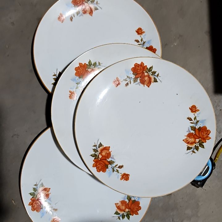 摆件陶瓷盘子碗啥都有