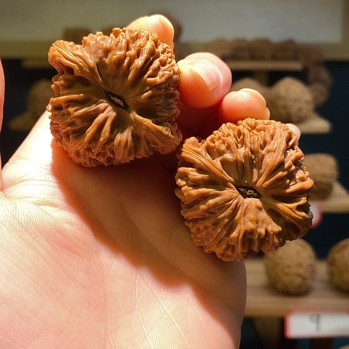 自***我南将石文玩核桃42