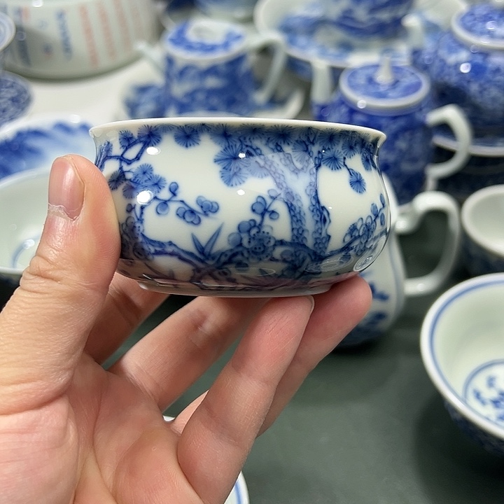 微瑕柴窑工笔松竹梅薄胎炉式杯