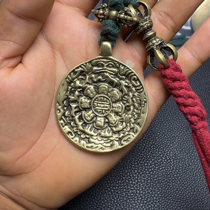 卓***Y泥塑藏式风格九宫格..