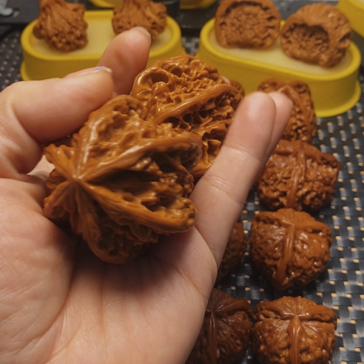 文玩核桃把件十*工艺