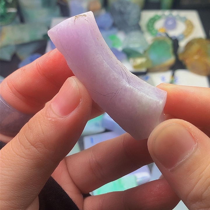 翡翠挂件未镶嵌料子