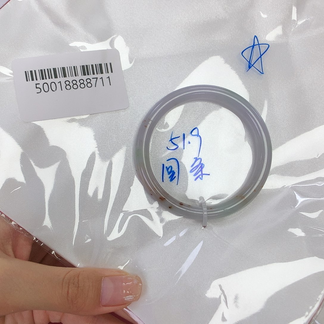 翡翠手镯未镶嵌天然缅甸翡翠手镯