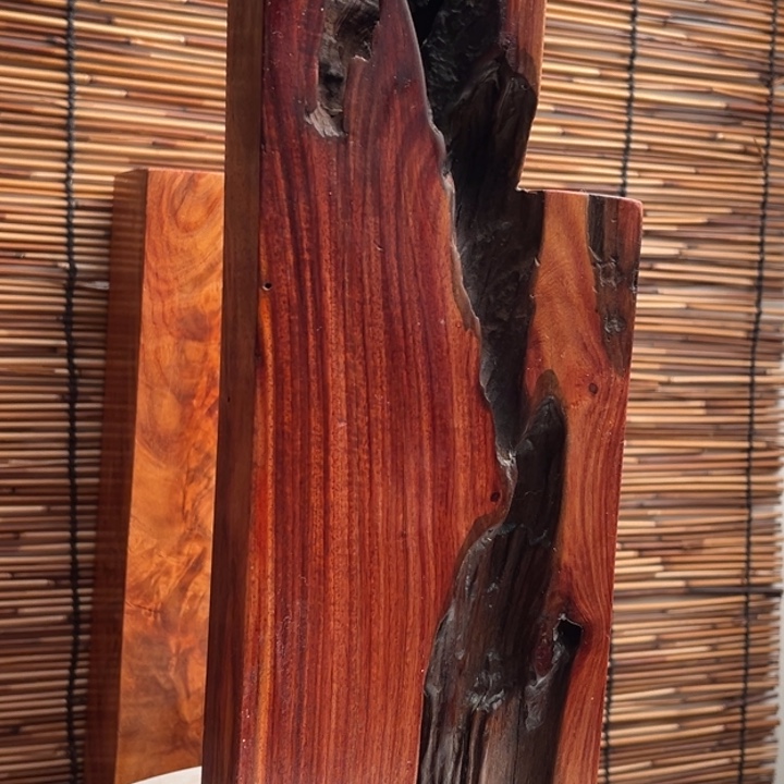 七***八大叶紫檀（黑酸枝木类）