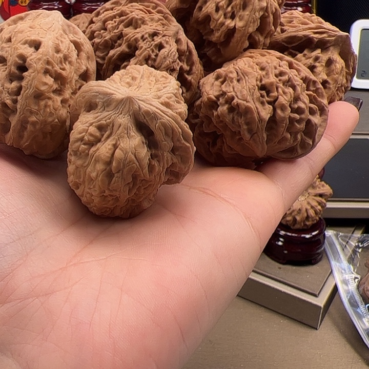 文玩核桃把件盘龙纹➕秦皇岛元宝➕将军膀g-029