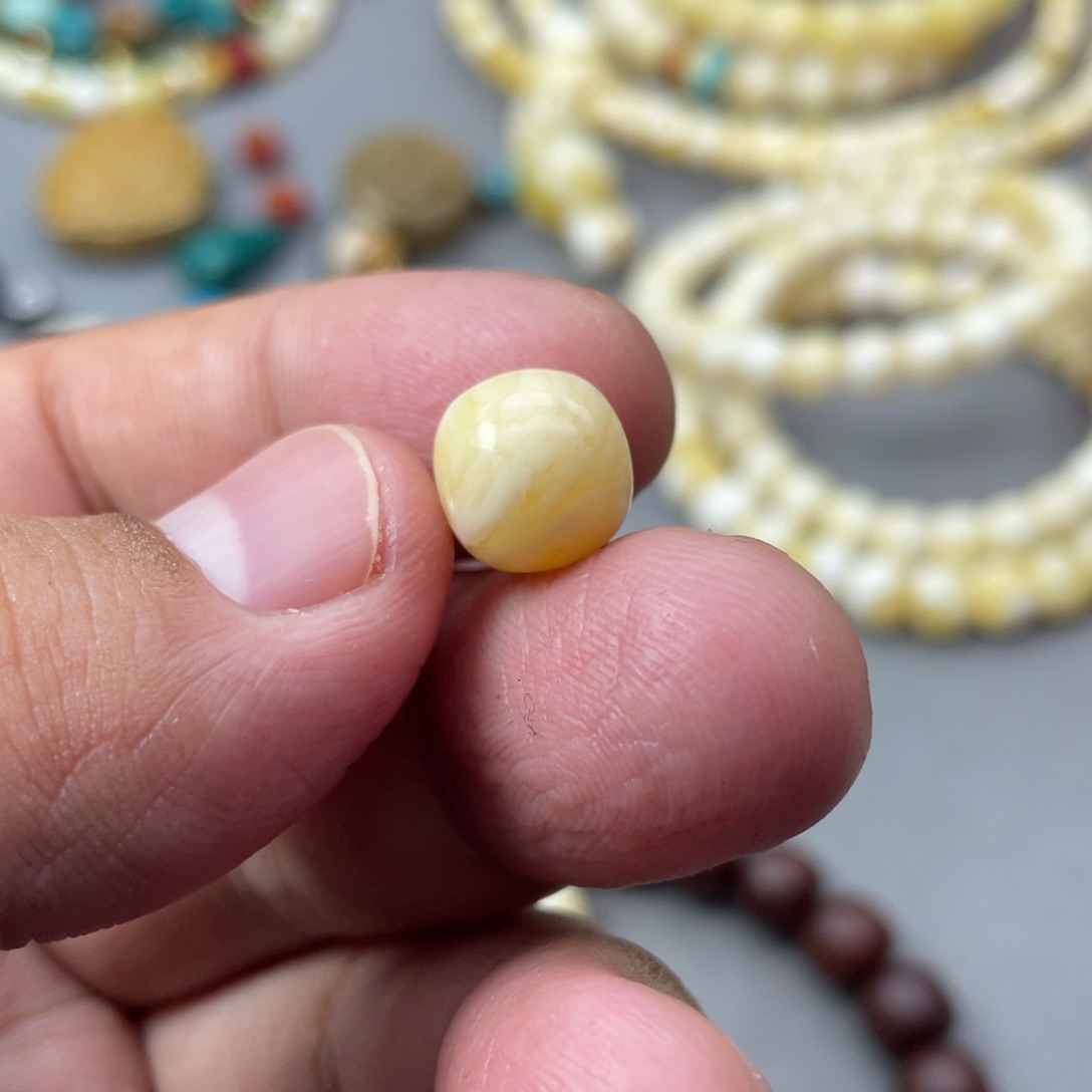 琥珀珠宝奇石未镶嵌86