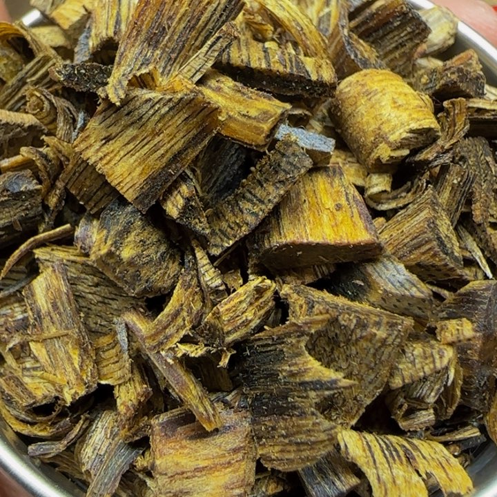 木老白奇碎料100克。