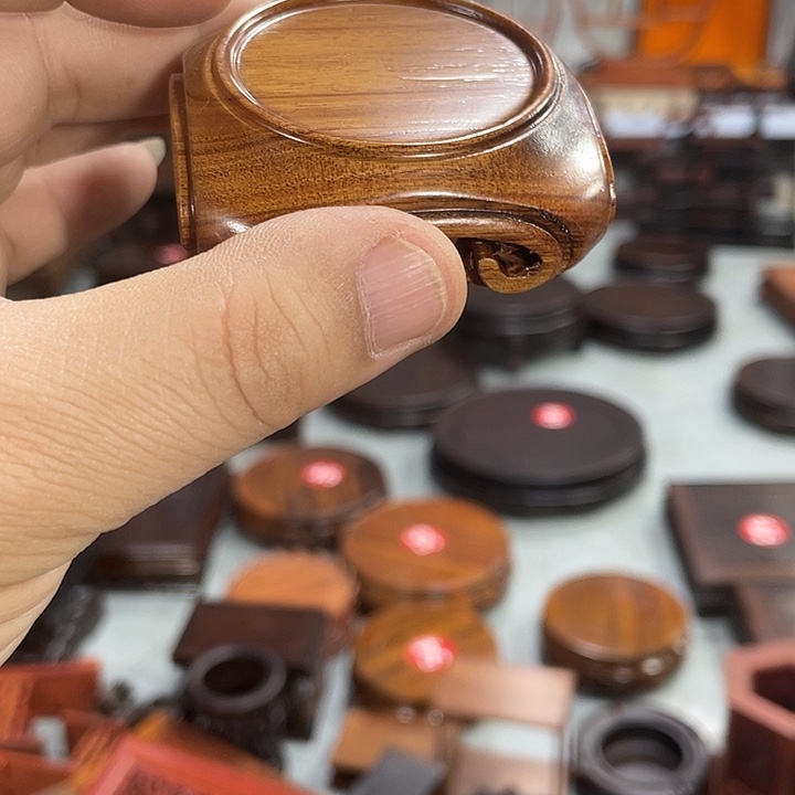 紫砂红木底座工艺品红木底座工艺品2个