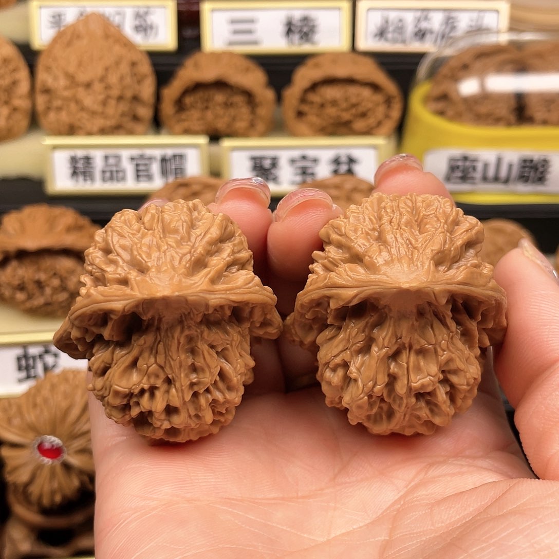 【闪购商品】文玩核桃吊坠核桃