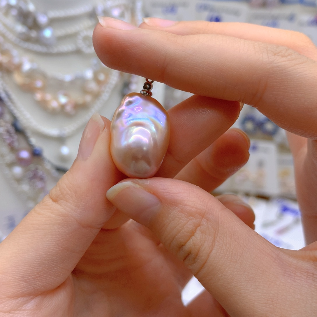 淡水珍珠颈饰合金