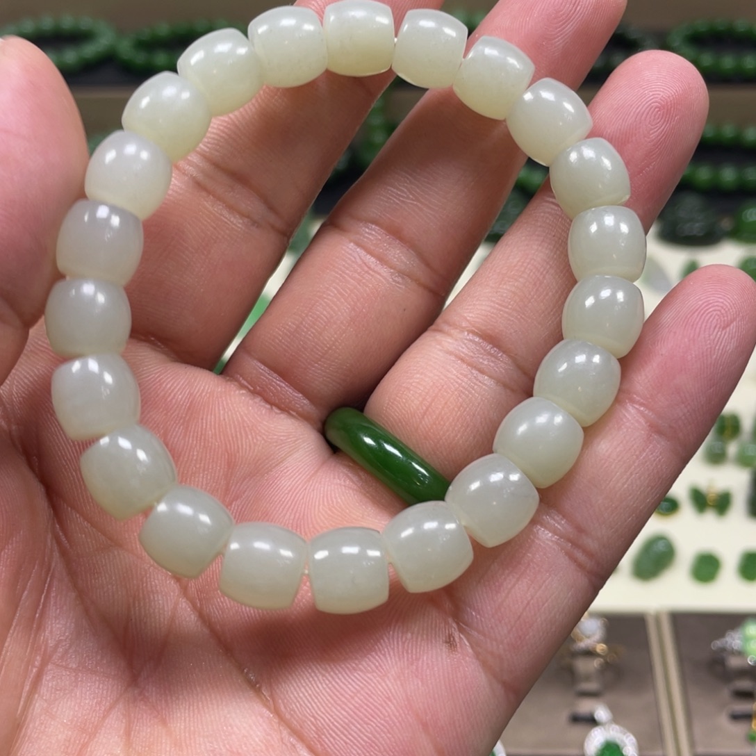 和田玉未镶嵌手链