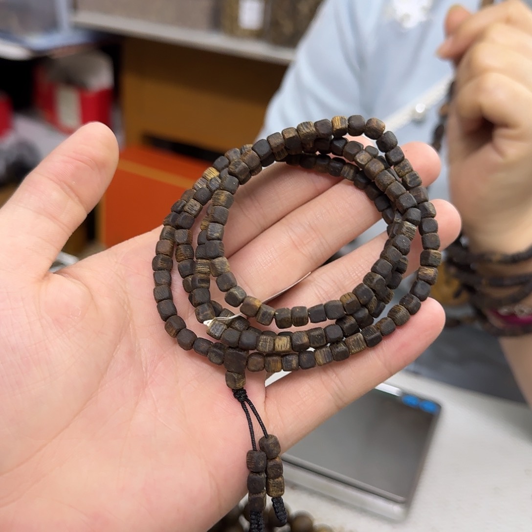 沉香木手串白棋沉水方珠多圈 0.5-15 克多样性发一