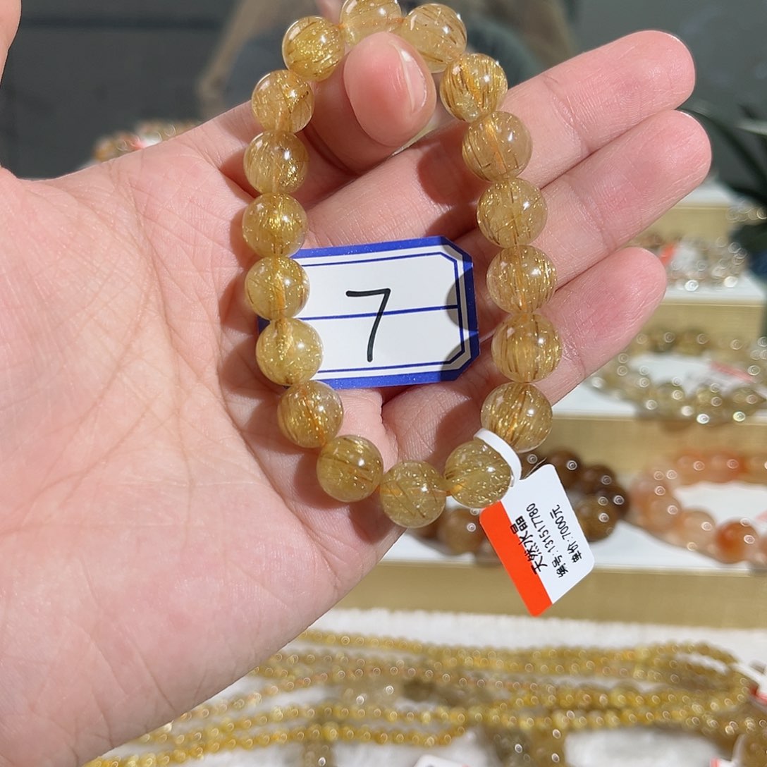 水晶手串未镶嵌社****