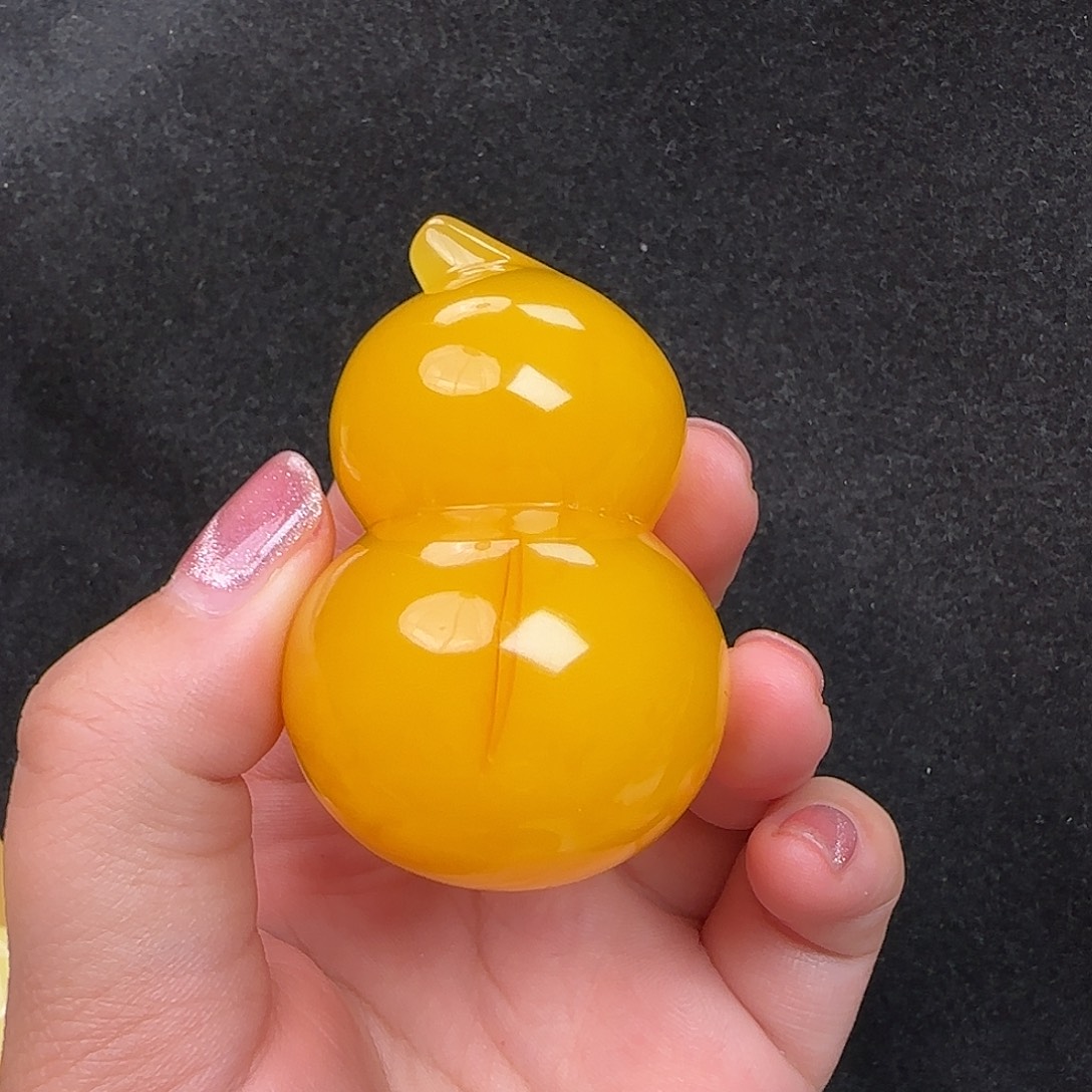 &***蜜蜡未镶嵌珠宝奇石