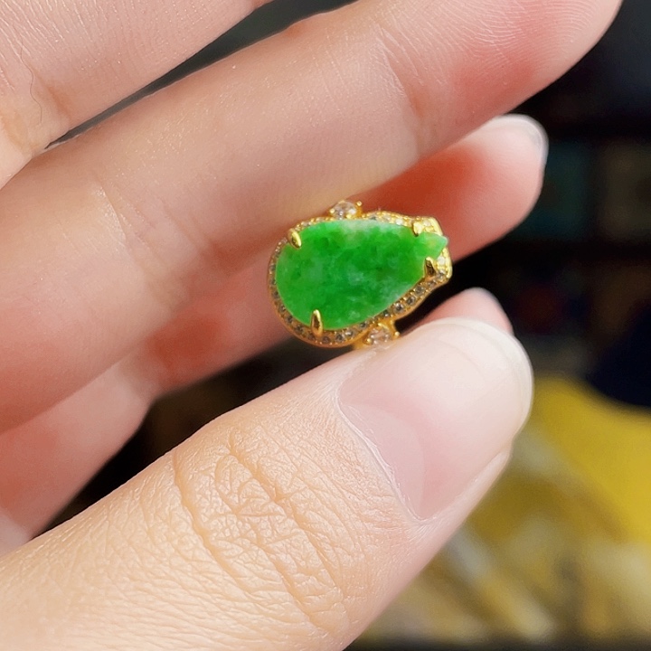 翡翠银S925镶嵌颈饰多样性