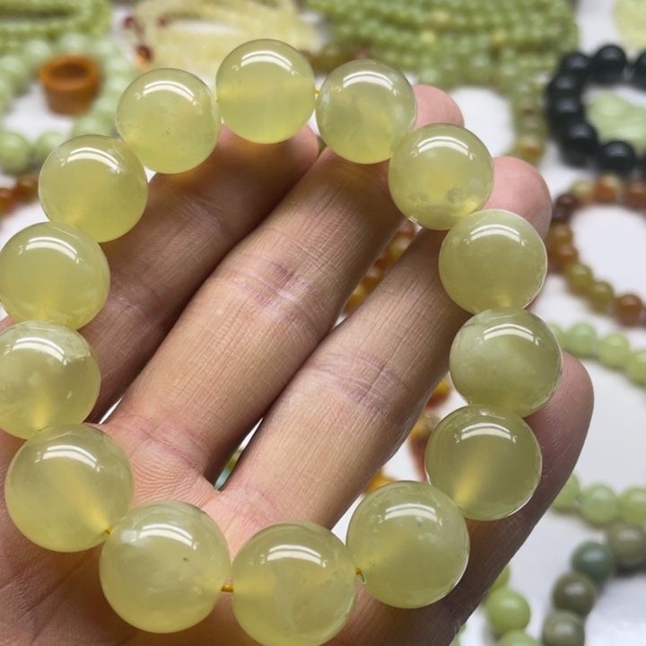 蛇纹石玉手串15+未镶嵌