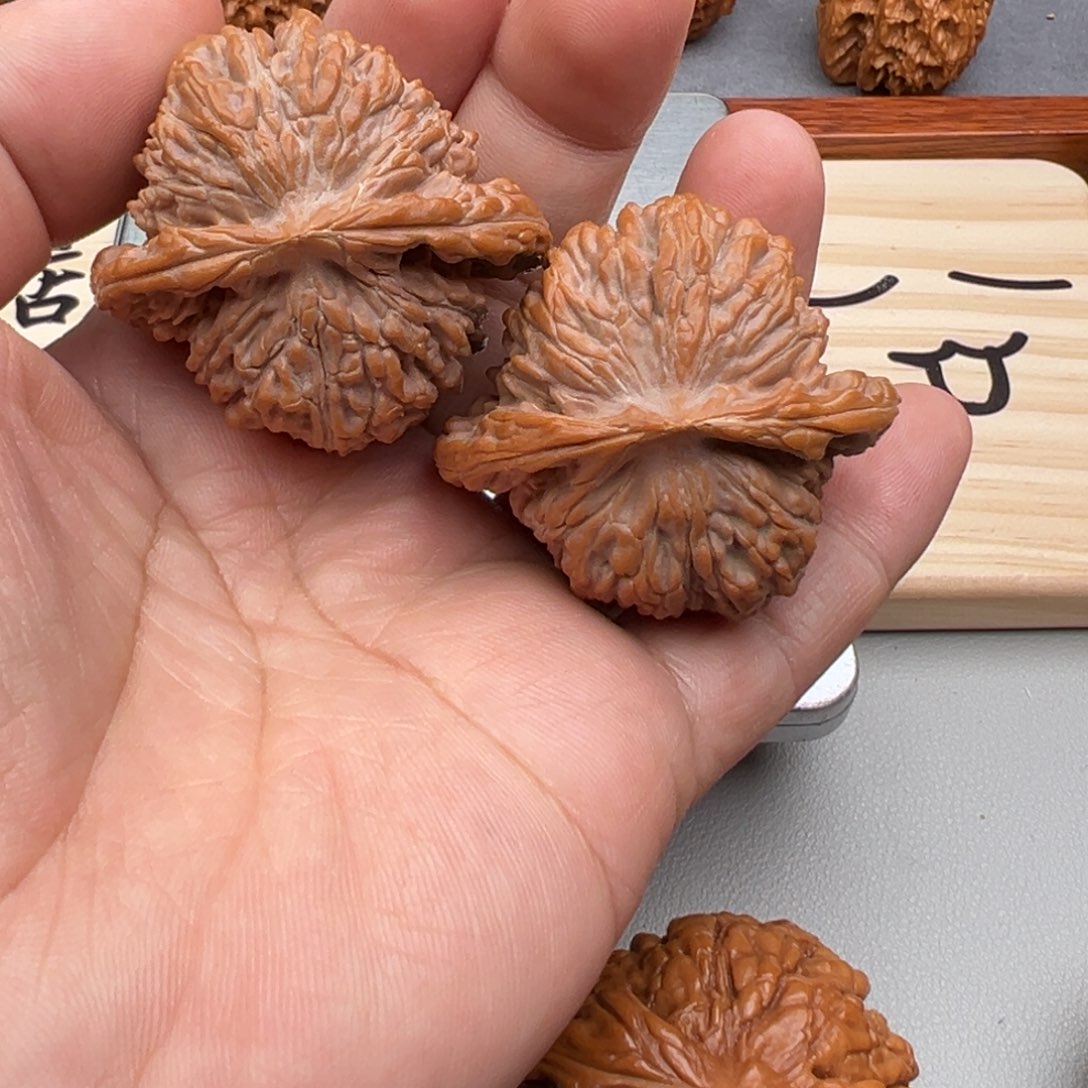 文玩核桃把件林*篓子