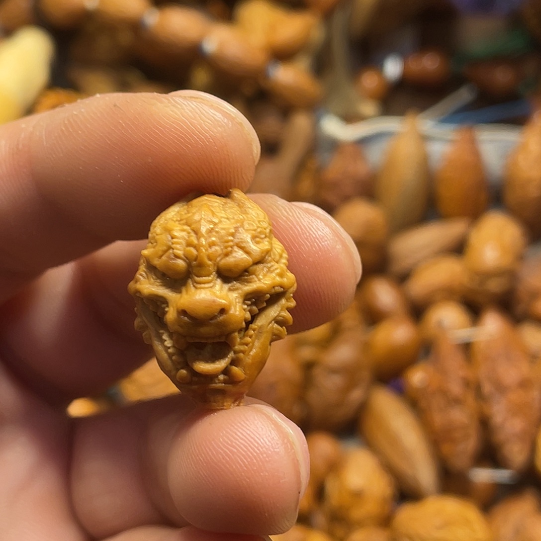 橄榄核手串/手链龙三通600