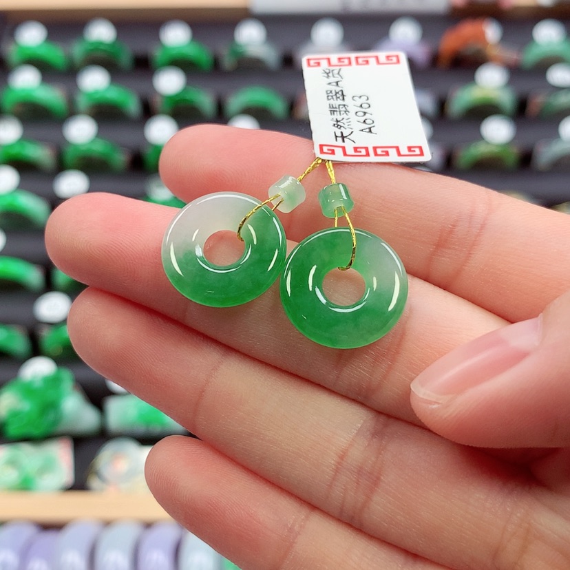 【闪购商品】未镶嵌戒指翡翠甜甜圈一对