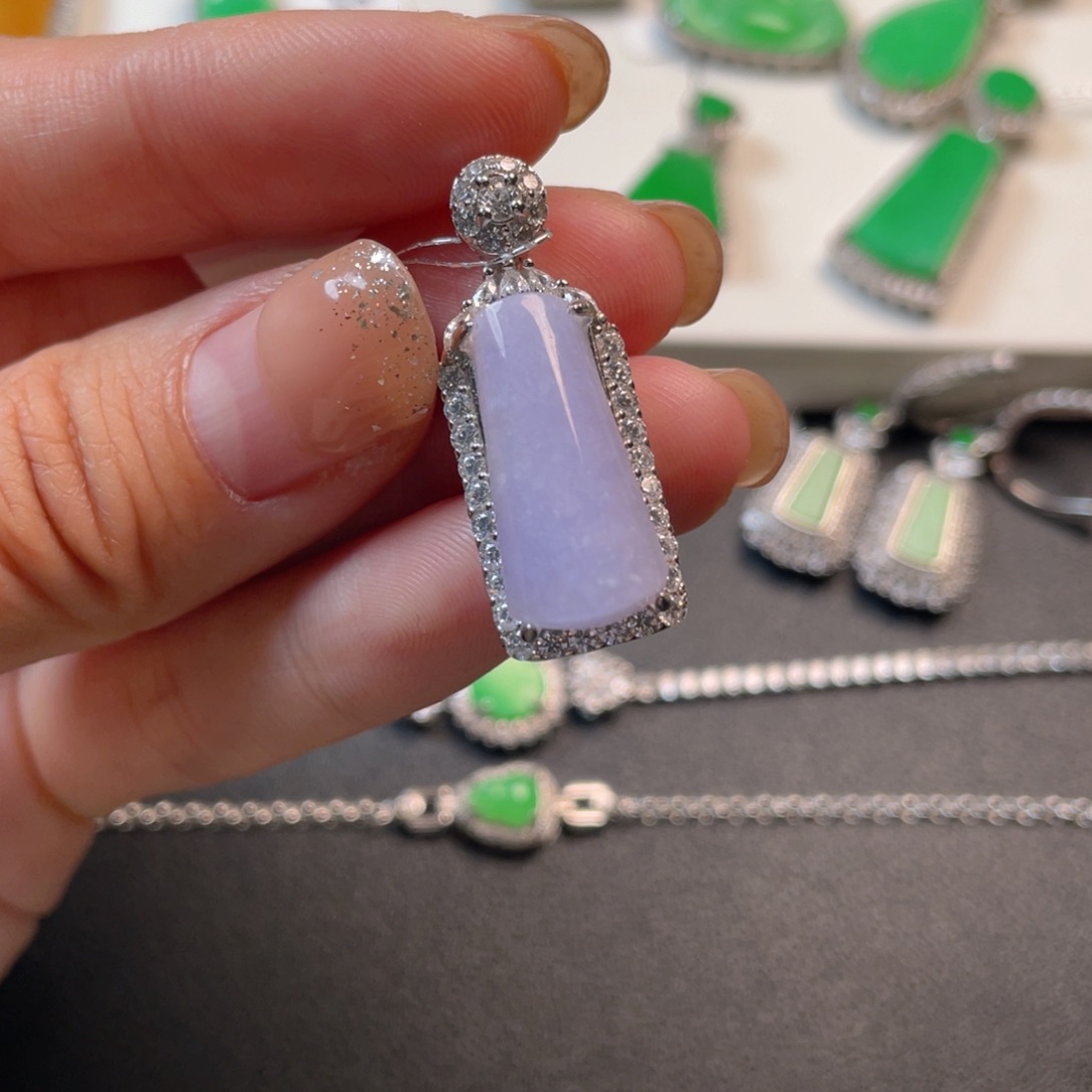 翡翠吊坠(不含链)银S925镶嵌