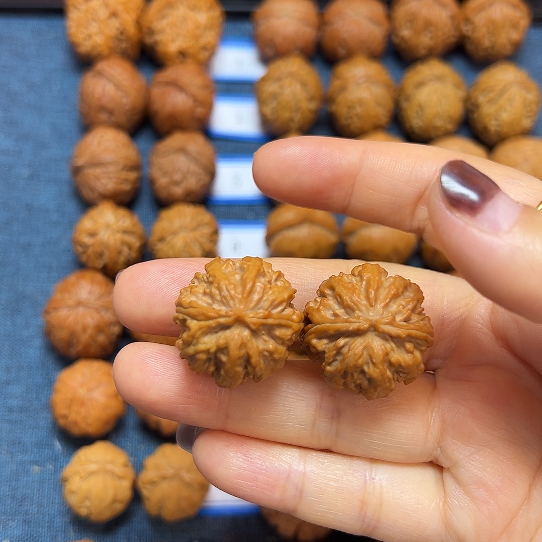 文玩核桃吊坠八棱25尺全品无修