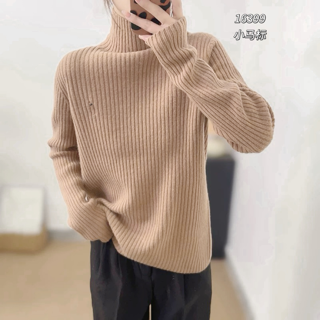 16399 CHUXUN（部无水洗唛介意慎拍)新款小马标刺绣高领针织衫