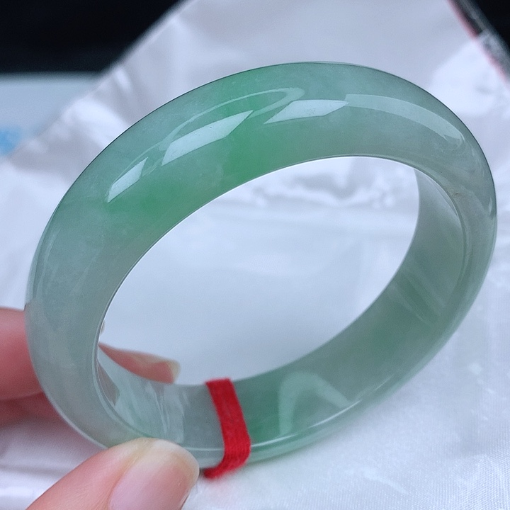 未镶嵌手镯翡翠天然