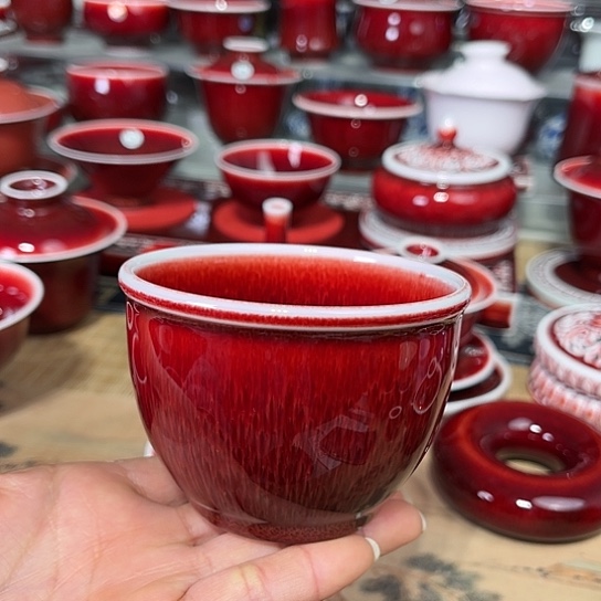 景德镇陶瓷红马坊缸杯