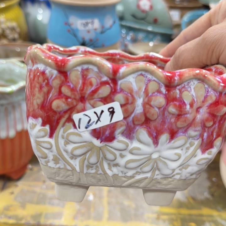 凑9块包邮，有孔，陶瓷花盆