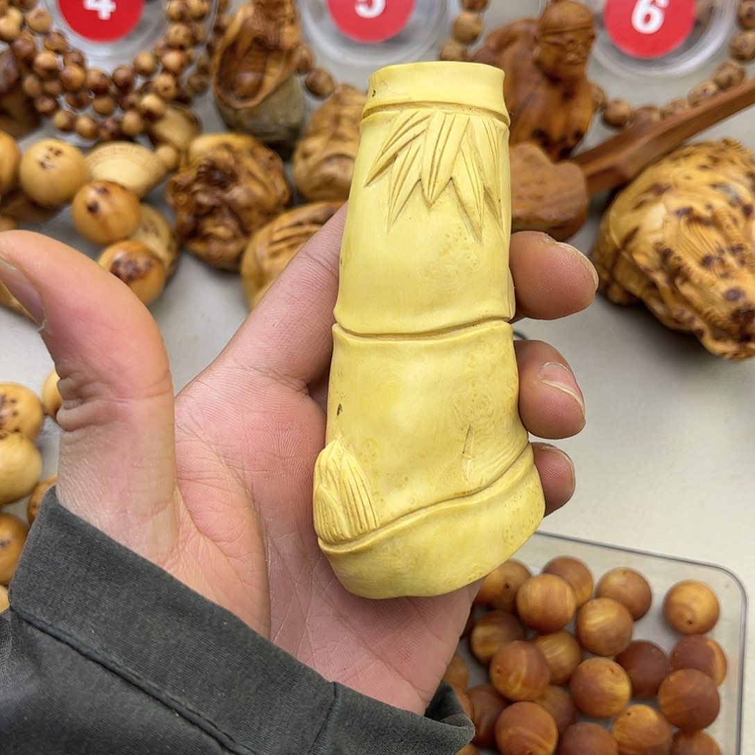 黄杨木把件节节高升