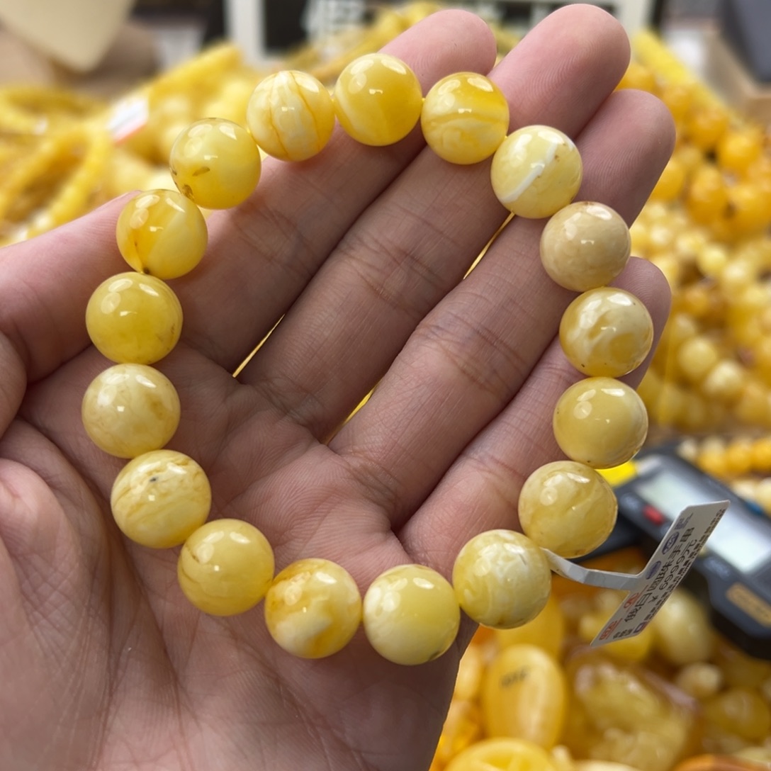 琥珀珠宝奇石未镶嵌秦*瑶