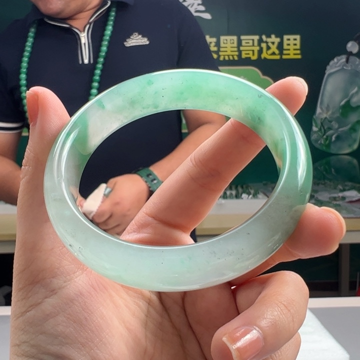 石英质玉手镯合金
