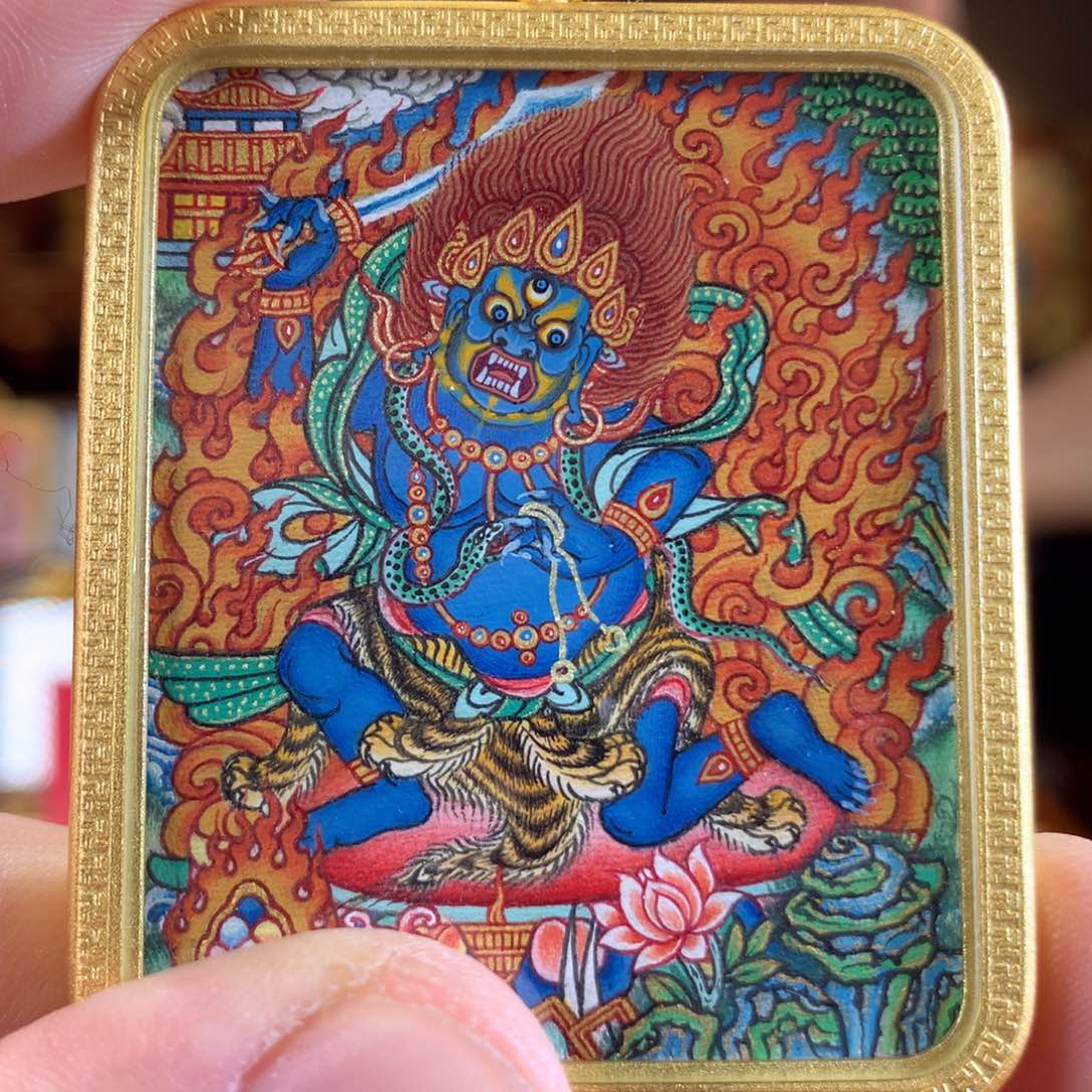 吊坠热贡纯手绘唐卡不动（属鸡）