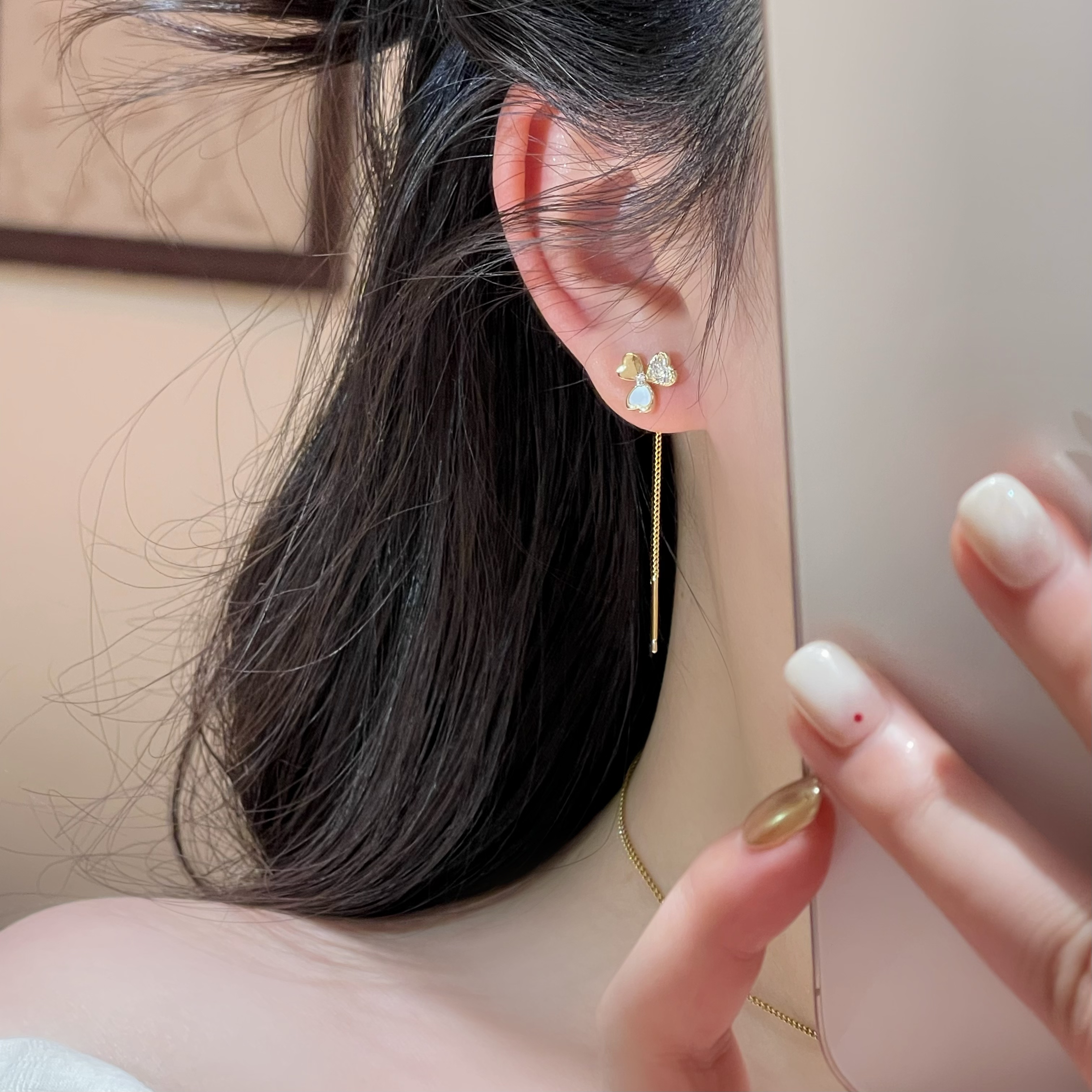 F165金色三叶草耳线小众轻奢质感百搭精致甜美简约