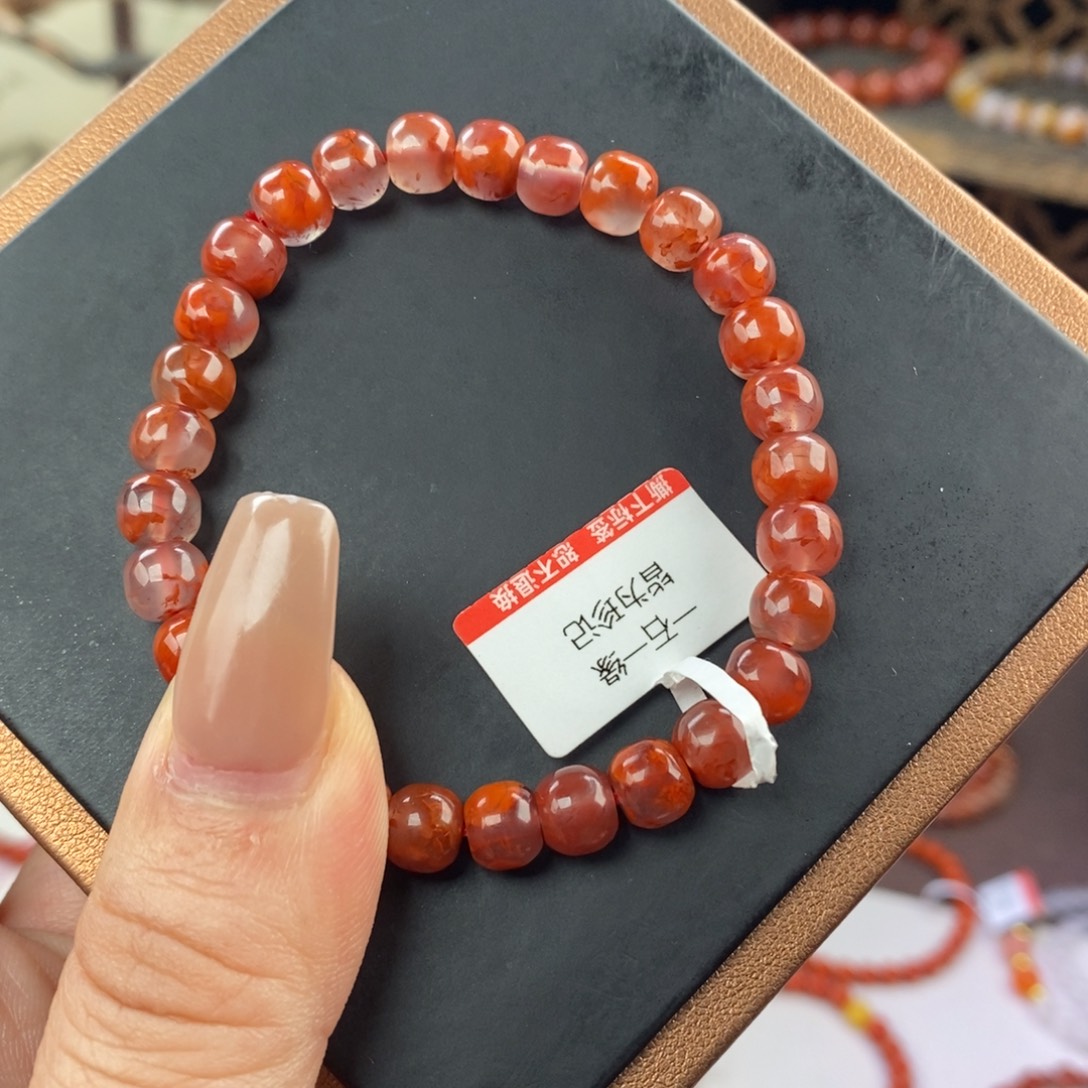 南红玛瑙未镶嵌手链