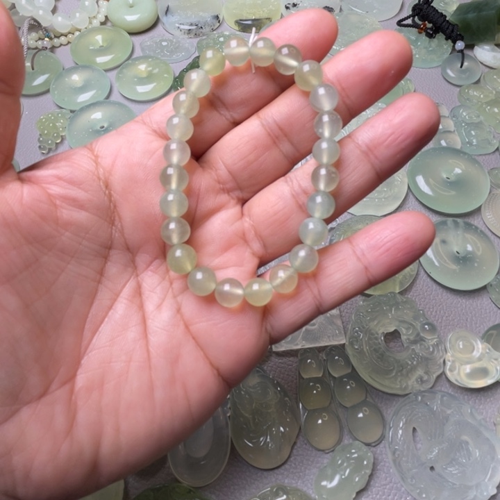 岫玉吊坠(赠链)未镶嵌