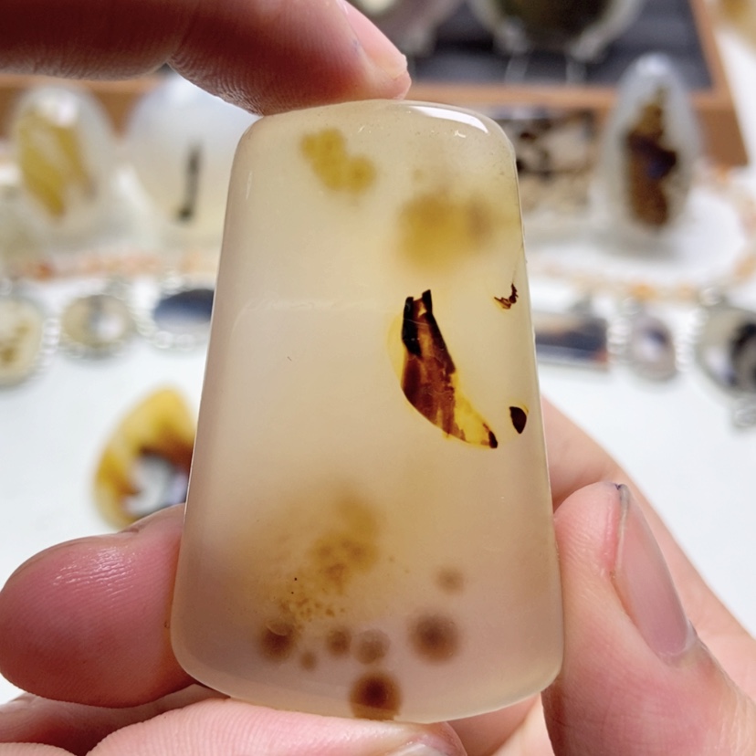 【闪购商品】玛瑙/玉髓颈饰未镶嵌