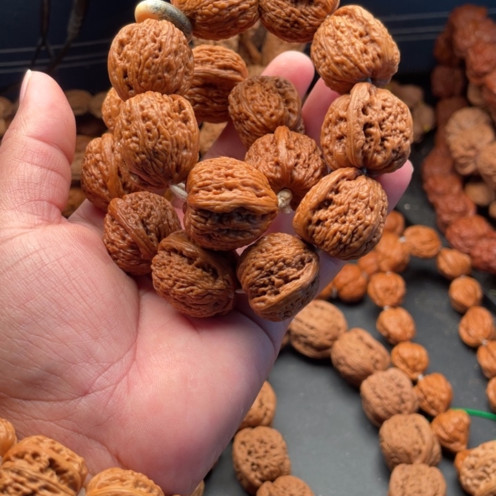 文玩核桃吊坠九*1南疆石