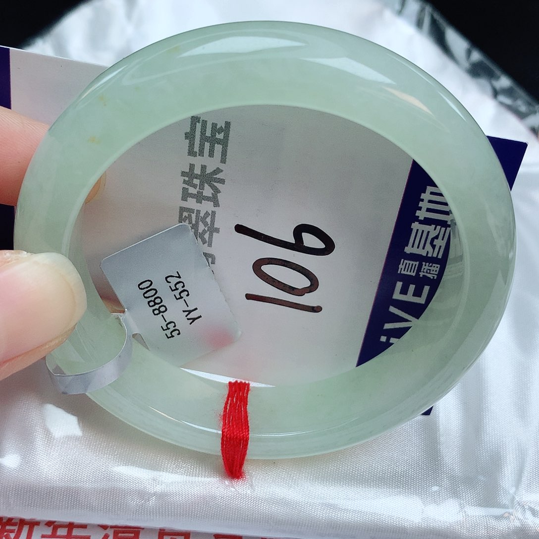 翡翠手镯未镶嵌缅甸天然A货翡翠手镯