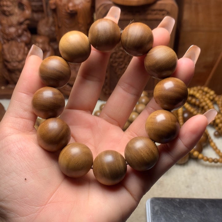 檀香木其他老山檀香手把件