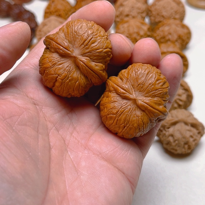 文玩核桃把件精品元宝 肚41.5编号2535