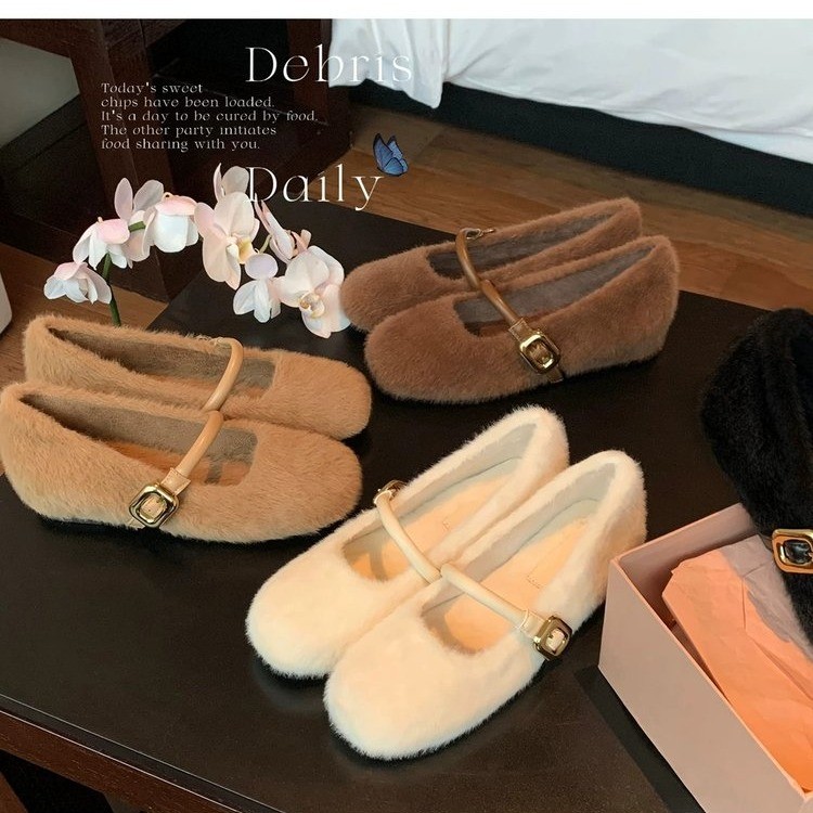 芭蕾风加绒玛丽珍鞋2025新款一字带扣内增高冬毛毛浅口保暖单鞋女